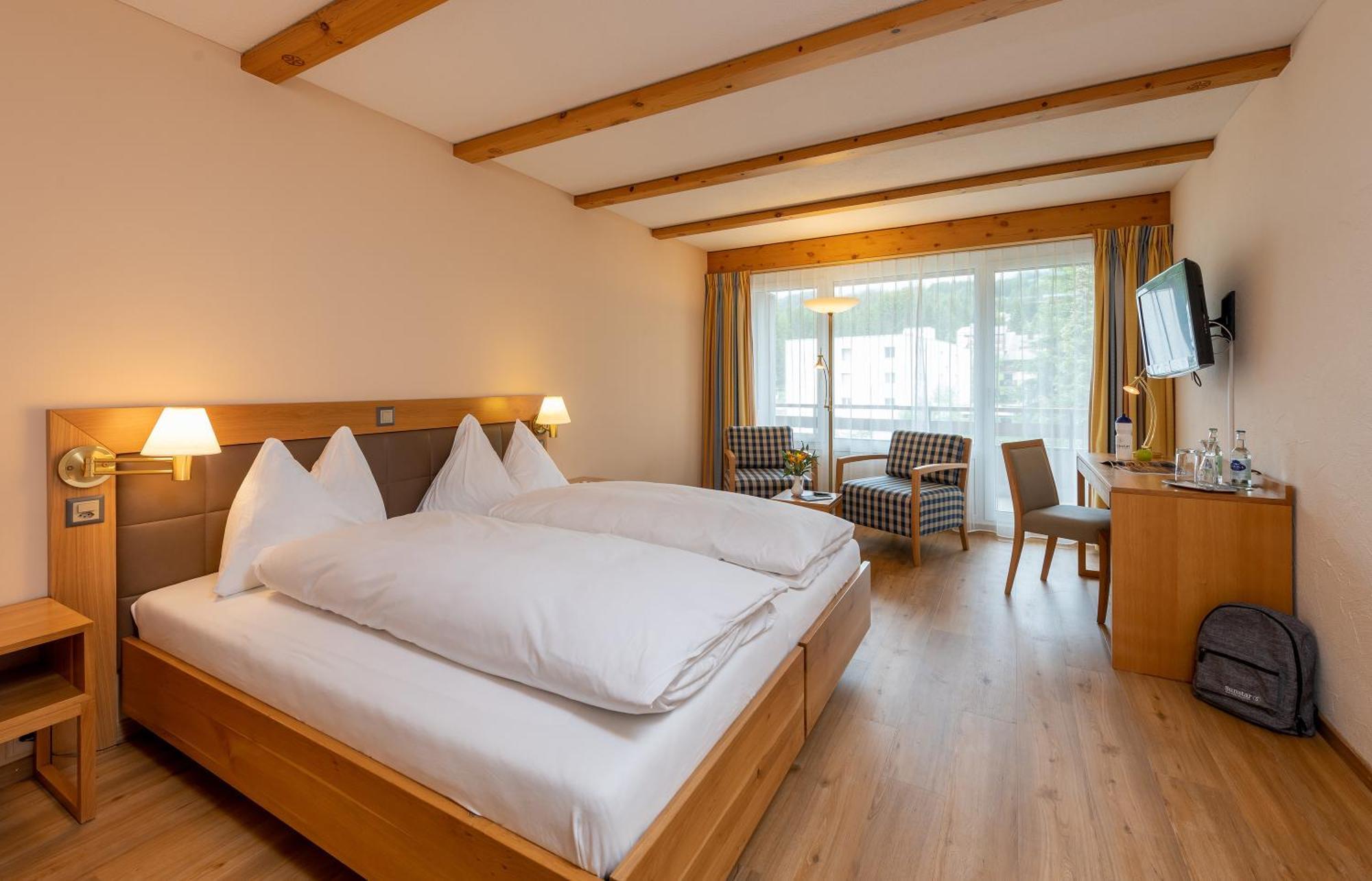 Sunstar Hotel Lenzerheide Ruang foto